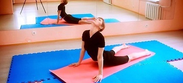 Растяжка мышц спины Растяжка мышц спины