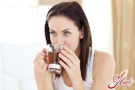 Какие причины изжоги после еды? Какие причины изжоги после еды?