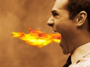 Почему бывает изжога в горле? Почему бывает изжога в горле?